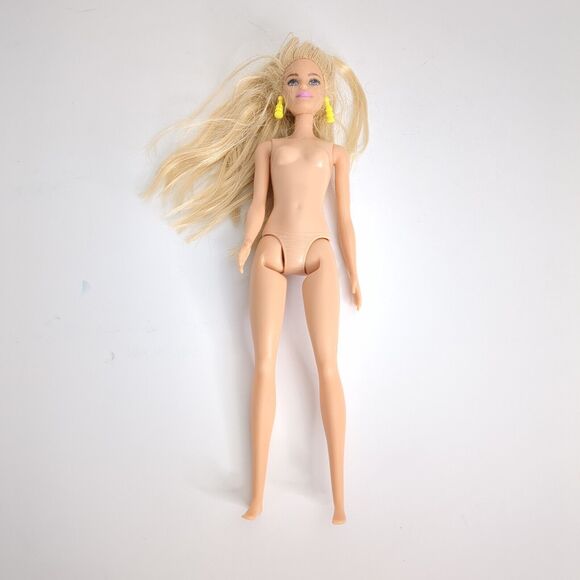 Lot of 10 Barbies and 2 Disney Dolls from 2010s & 2020s plus Homemade Clothes - Picture 3 of 14
